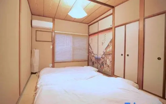 Maximum 7 people/4 minutes walk from station/Convenient transportation/wi-fi/Osaka travel