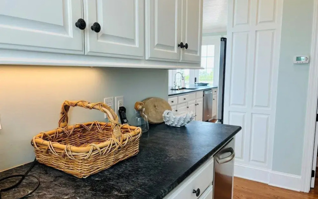 Gray Goose 5 Bedroom Home by RedAwning