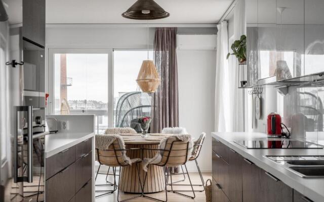 Stunning Rooftop Terrace Apartment in Helsinki!