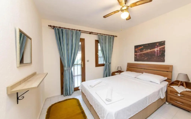 Separate Villa With Garden and Terrace in Bodrum