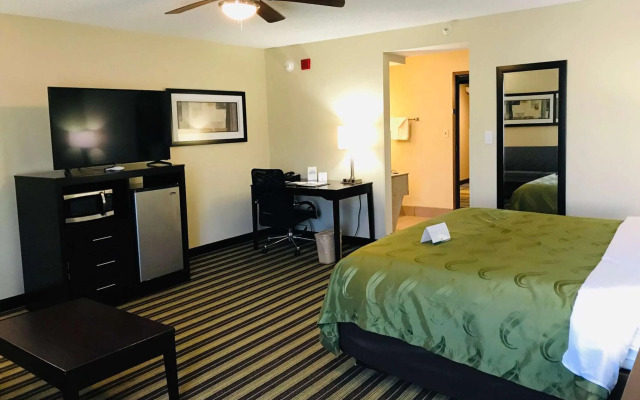 Quality Inn & Suites West Monroe