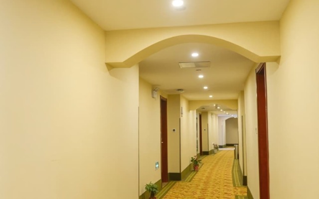 GreenTree Inn Suzhou Kunshan Paris Spring Express Hotel