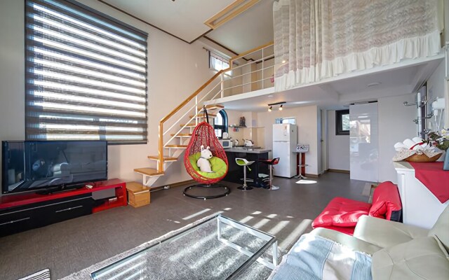 Tongyeong Honey Spa Pension