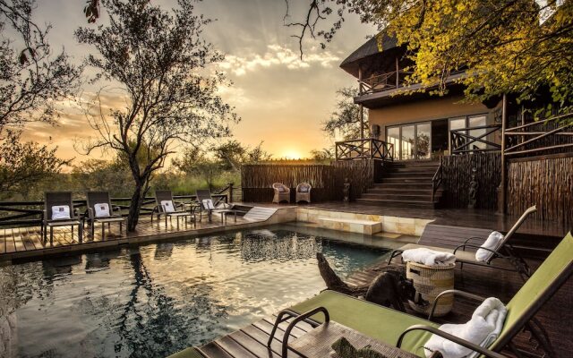 Naledi Bushlodge