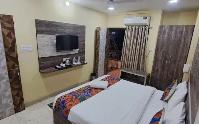RS Residency By Wheels Hospitality
