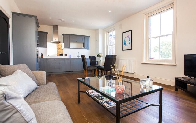 Newly Renovated 2 Bed in Wimbledon Village