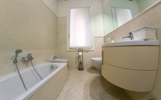 Juliet House Luxury Apartments