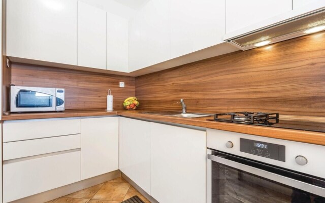 Beautiful Home in Selce With Wifi and 2 Bedrooms