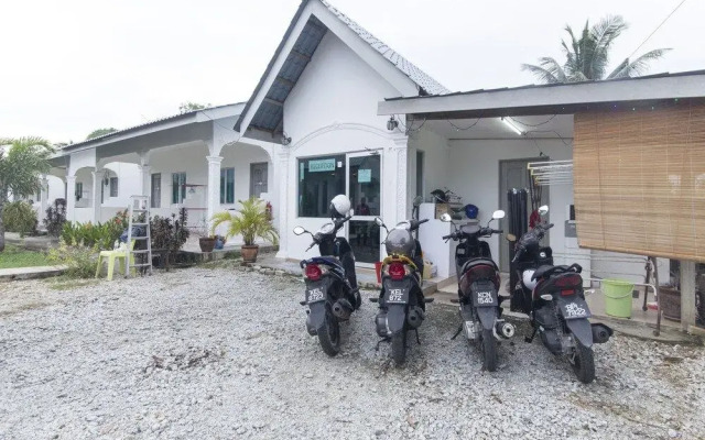 Oyo 44028 Alpha Motel