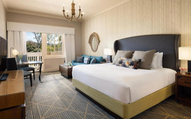 River Terrace Inn