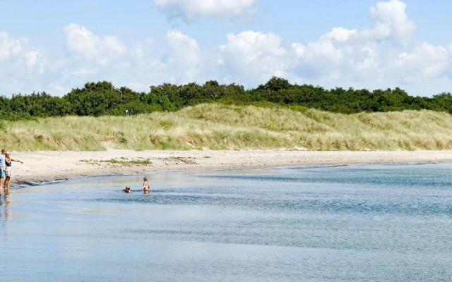 6 Person Holiday Home in Rodby