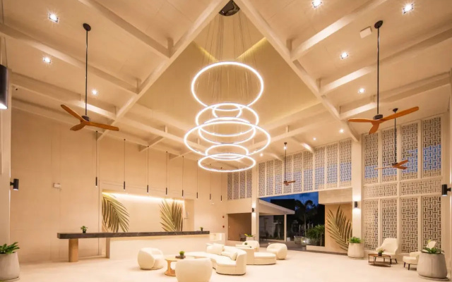 Lalynn Resort & Villas