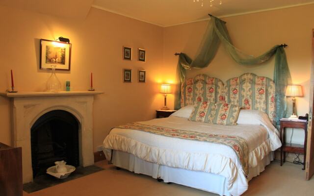 Lullington House