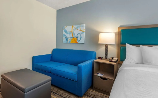 MainStay Suites