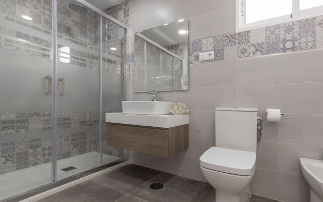 Living4Malaga Pedregalejo Beach