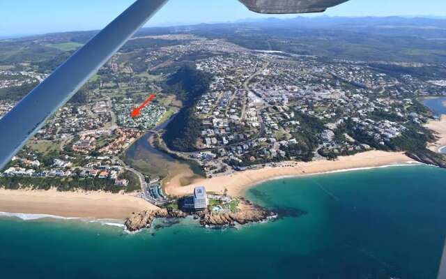 20 River Club Villas