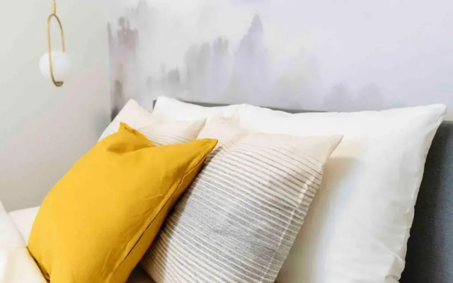 Stunning Views 2BR Intercontinental Flat