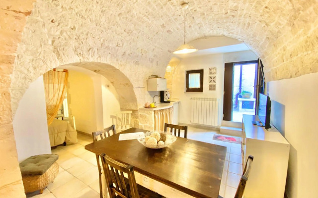 Trulli Lovely Private Pool