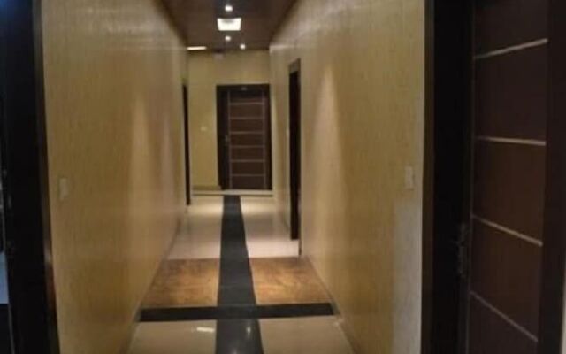 Krazy Hotel