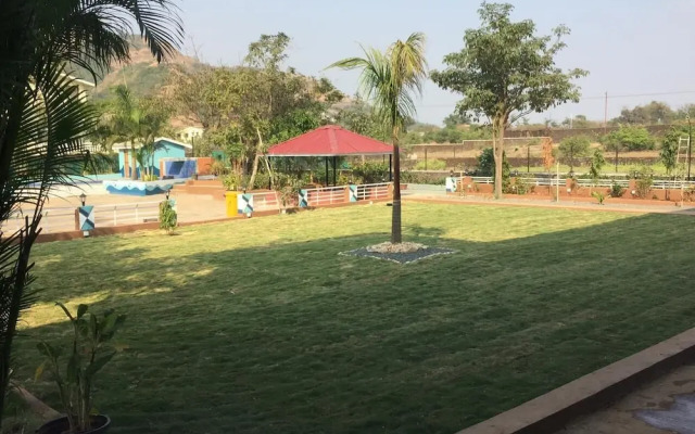 Royal Hills Resort