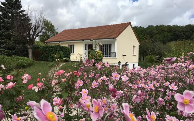 House With 3 Bedrooms In Villemoyenne, With Enclosed Garden And Wifi 15 Km From The Beach