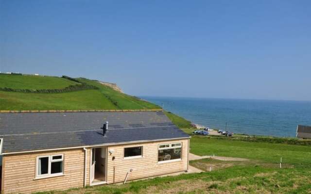 Siesta Chalet, BRIDPORT