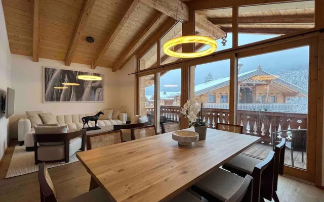 Premium Chalet With Sauna on a Sunny Slope