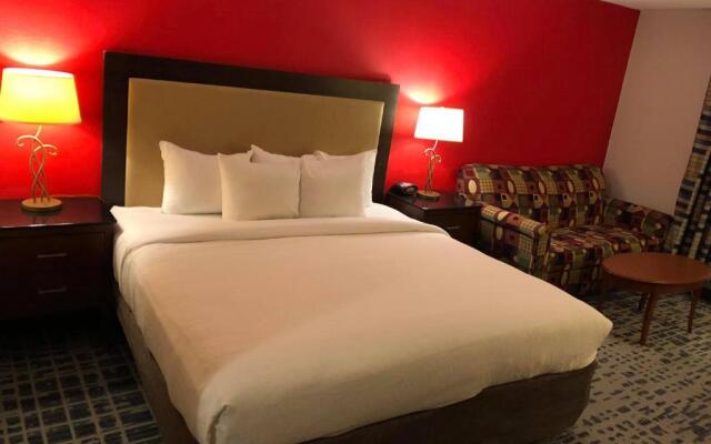 American Inn and Suites Ferndale