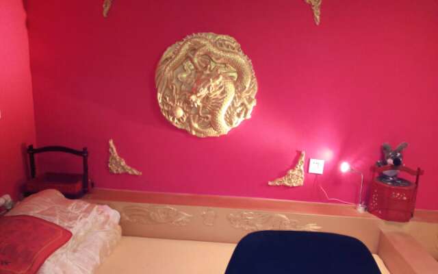 Harbin West Street International Hostel