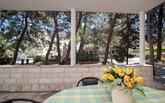 Apartments Pinija -
