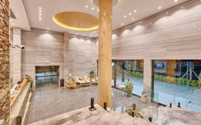 Guiyuan Homestay (Zhaoqing Qixingyan Xinghu Scenic Area Branch)