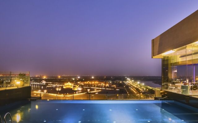 Renaissance Lucknow Hotel