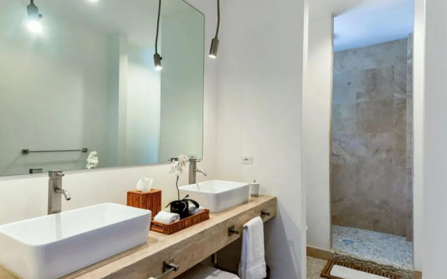 Dream Villa Shore Point 2164