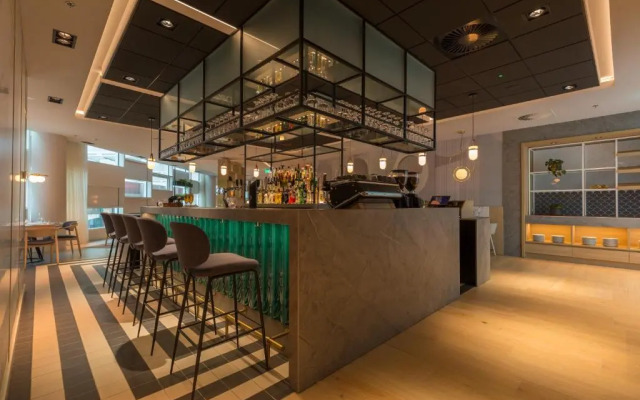 Crowne Plaza Utrecht - Central Station by IHG