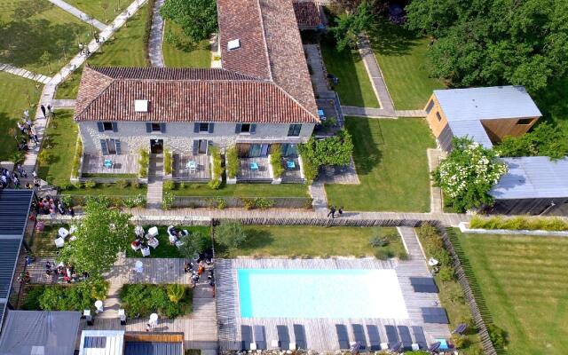 Le Domaine de Baulieu, Singuliers Hotels