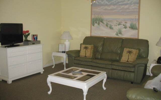 Alecassandra 3 by Wagner Realty
