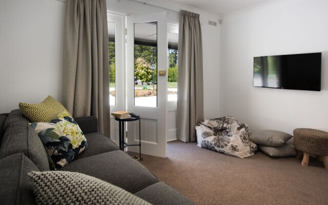 The Pond House Trentham