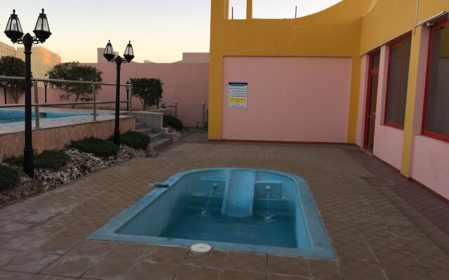 Dolphin Resort