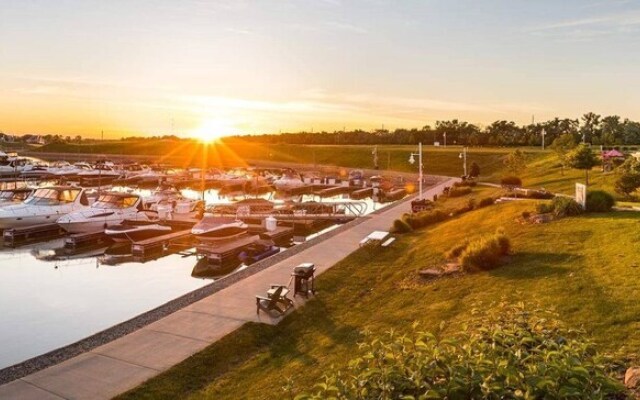 The Harborview Hideaway 1B