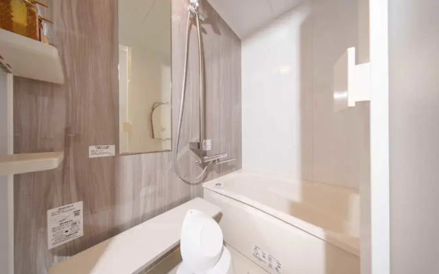 Crystal Besso Shirahama