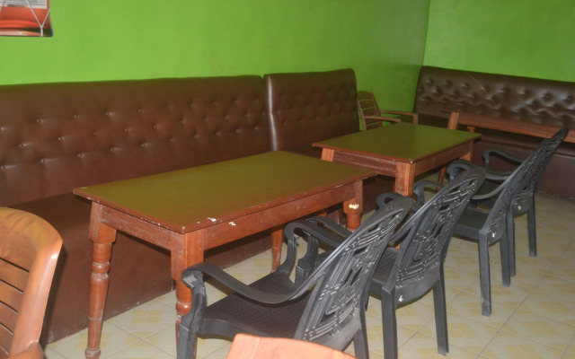 Location Plaza Restaurant