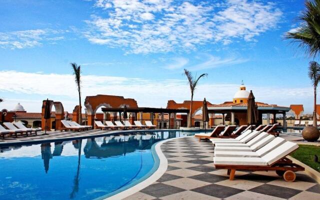 Rated for the Best Value in Cabo San Lucas!! 2BR 8P