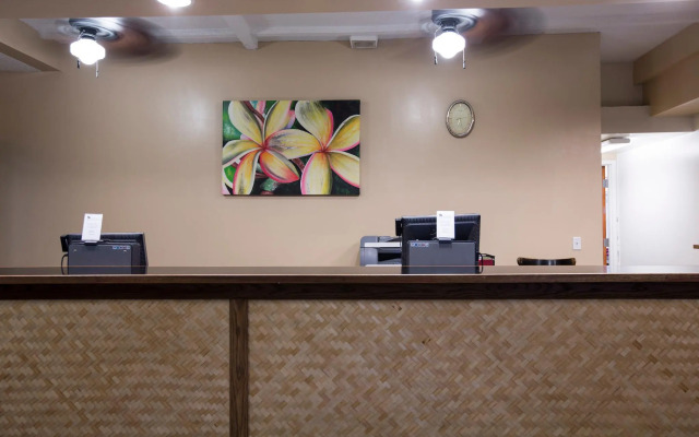 Waikiki Monarch Hotel