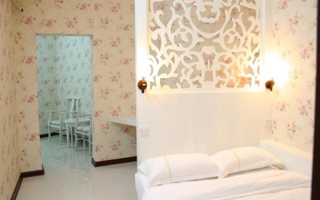 Jiajia Hotel