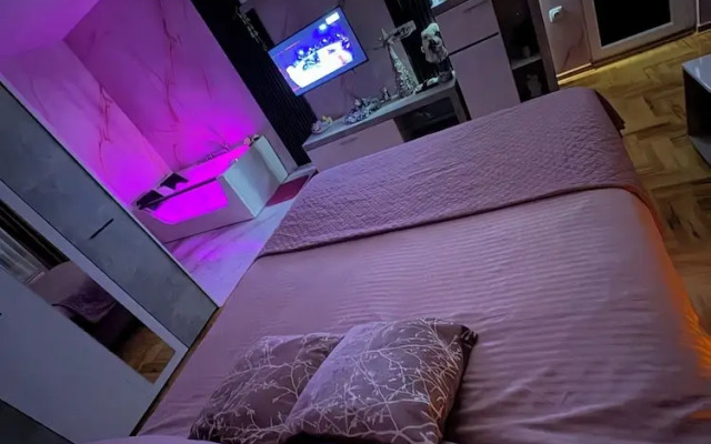SpaNISH 3 apartment