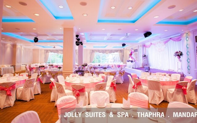Jolly Suites & Spa Thaphra