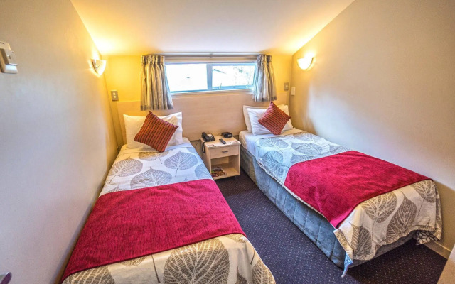 162 Kings of Riccarton Motel