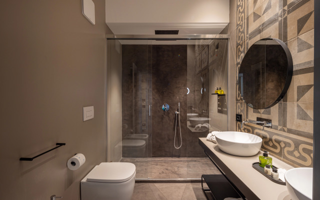 Vis Urban Suites & Spa