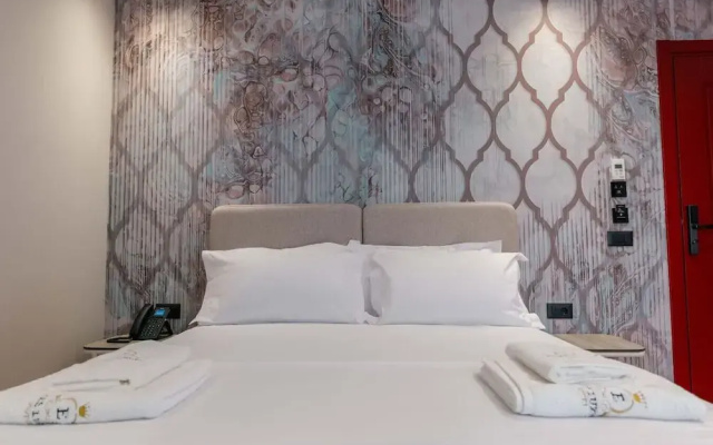 Ermes Deluxe Double Room With Balcony With Sofa
