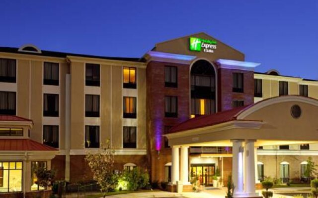 Holiday Inn Express Lavonia
